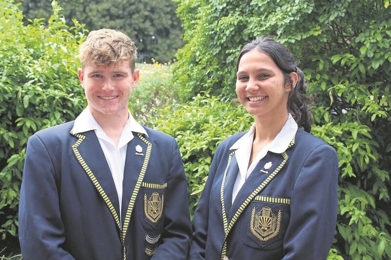 Die Hoërskool Parel Vallei se hoofleiers is Henry Jones en Kiara Mahoney